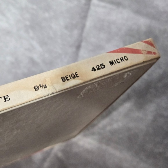 Hollywood Hose Stockings First Quality Seam Free Microfilm Nylon 9.5 - Picture 4 of 5